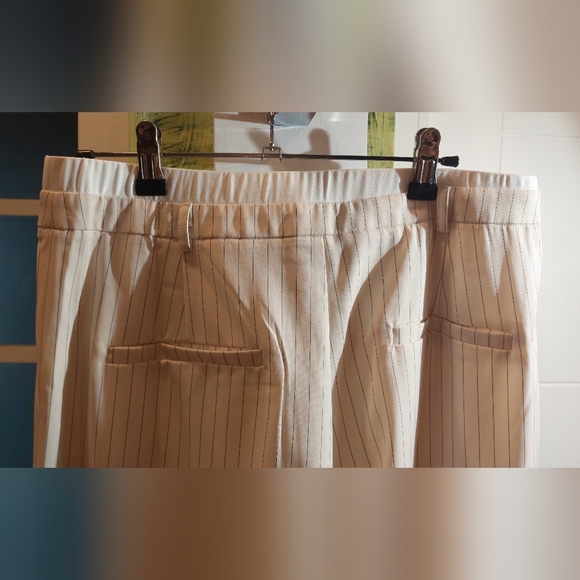 Elegant Cream Striped Women's Wide Leg Pants - Picture 7 of 9